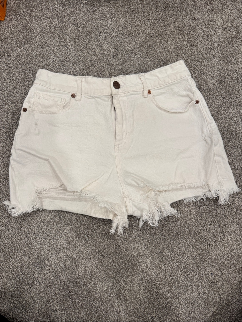 LOFT White Distressed Denim Shorts | Size 27 | Raw Hem